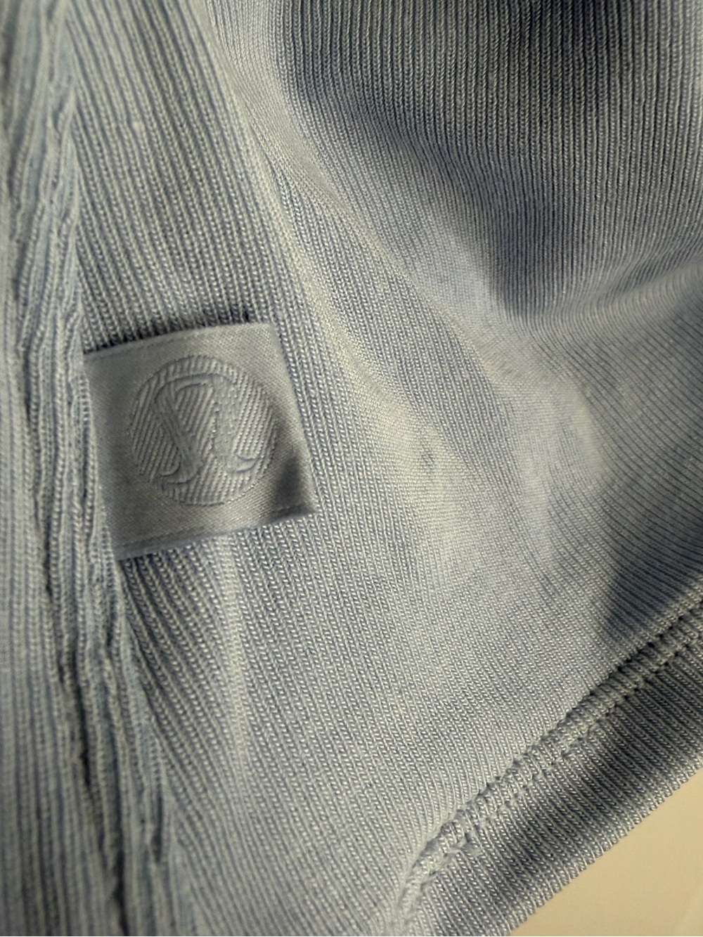 Lululemon Twist Back Soft Ribbed Short Sleeve Top PTP 20” - Picture 5 of 7